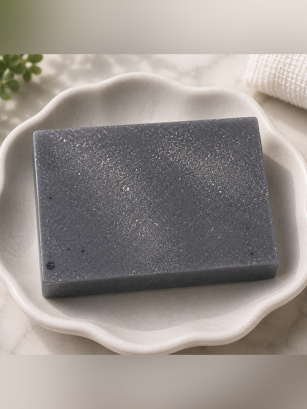 Vanilla strawberry SOAP SHIMMER goat milk & oatmeal butter 2x3in 8oz